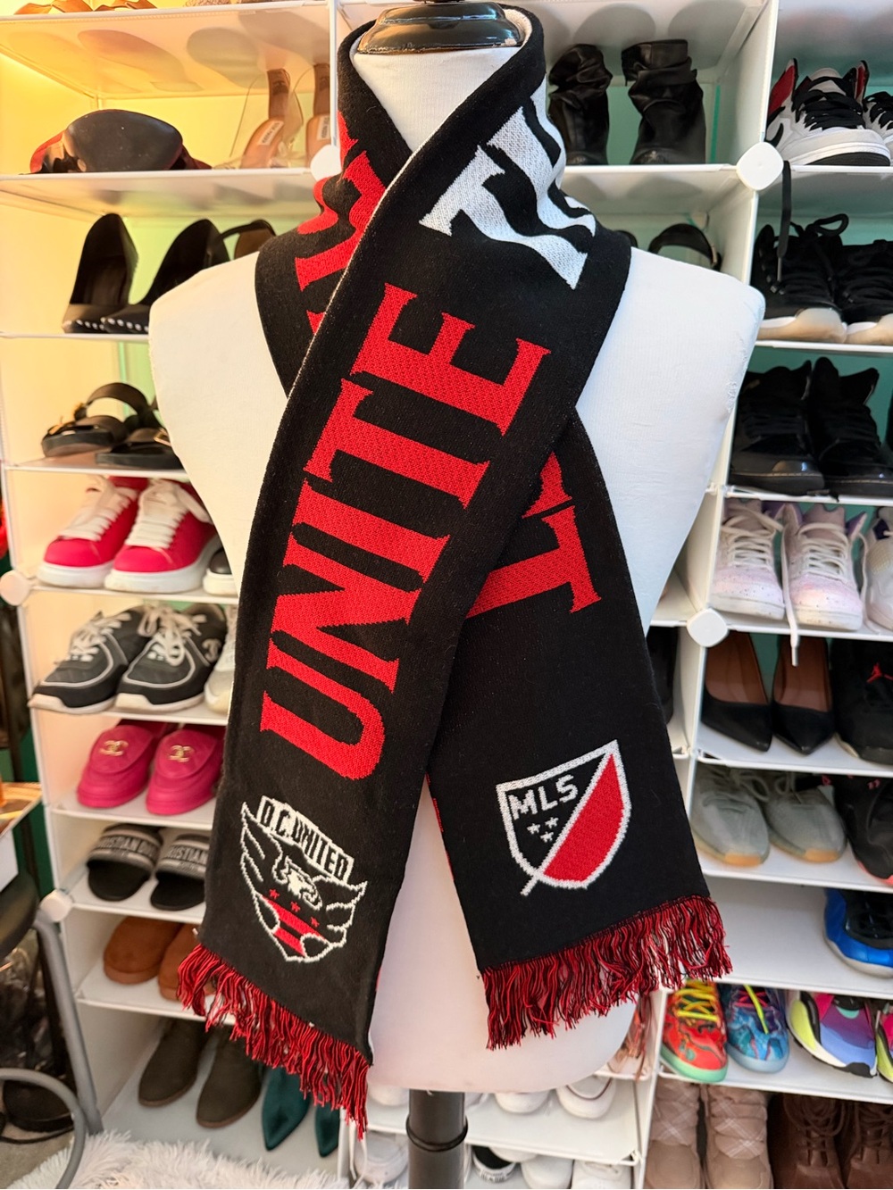 D.C. United MLS Black & Red Reversible Scarf New